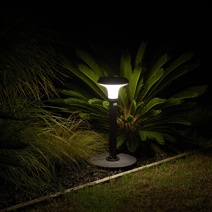 PVB300 BL Insitu Night 8