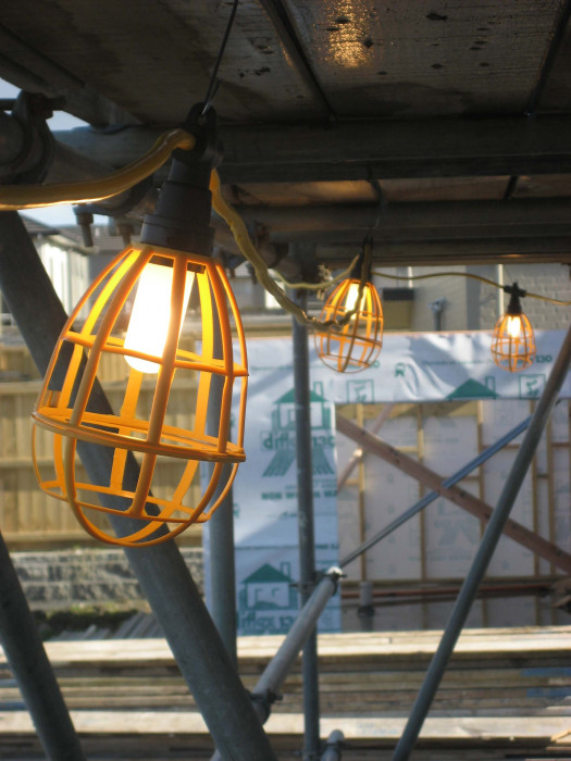 Hanging deals construction lights